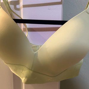 Victoria's Secret PINK Bra 32DD/E70